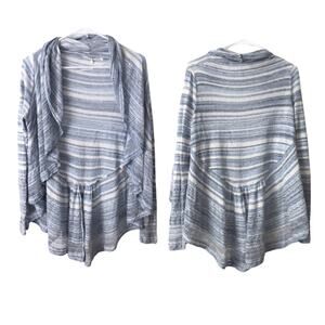 NWOT Knitted & Knotted Blue Lace Crochet Round Hem Ruffle Open Front Cardigan S
